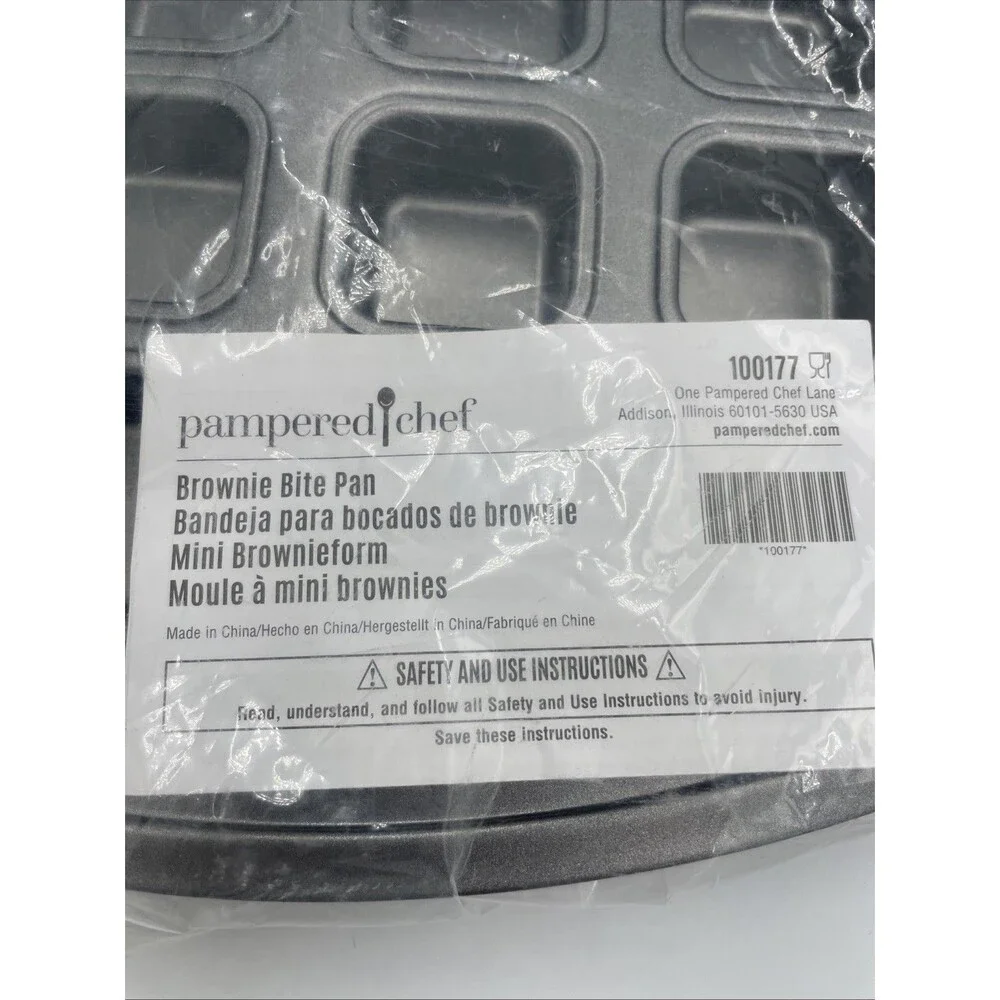 🧁🎂 Pampered Chef Brownie Bite Nonstick Baking Pan 24 Mini Brownies 100177 NEW